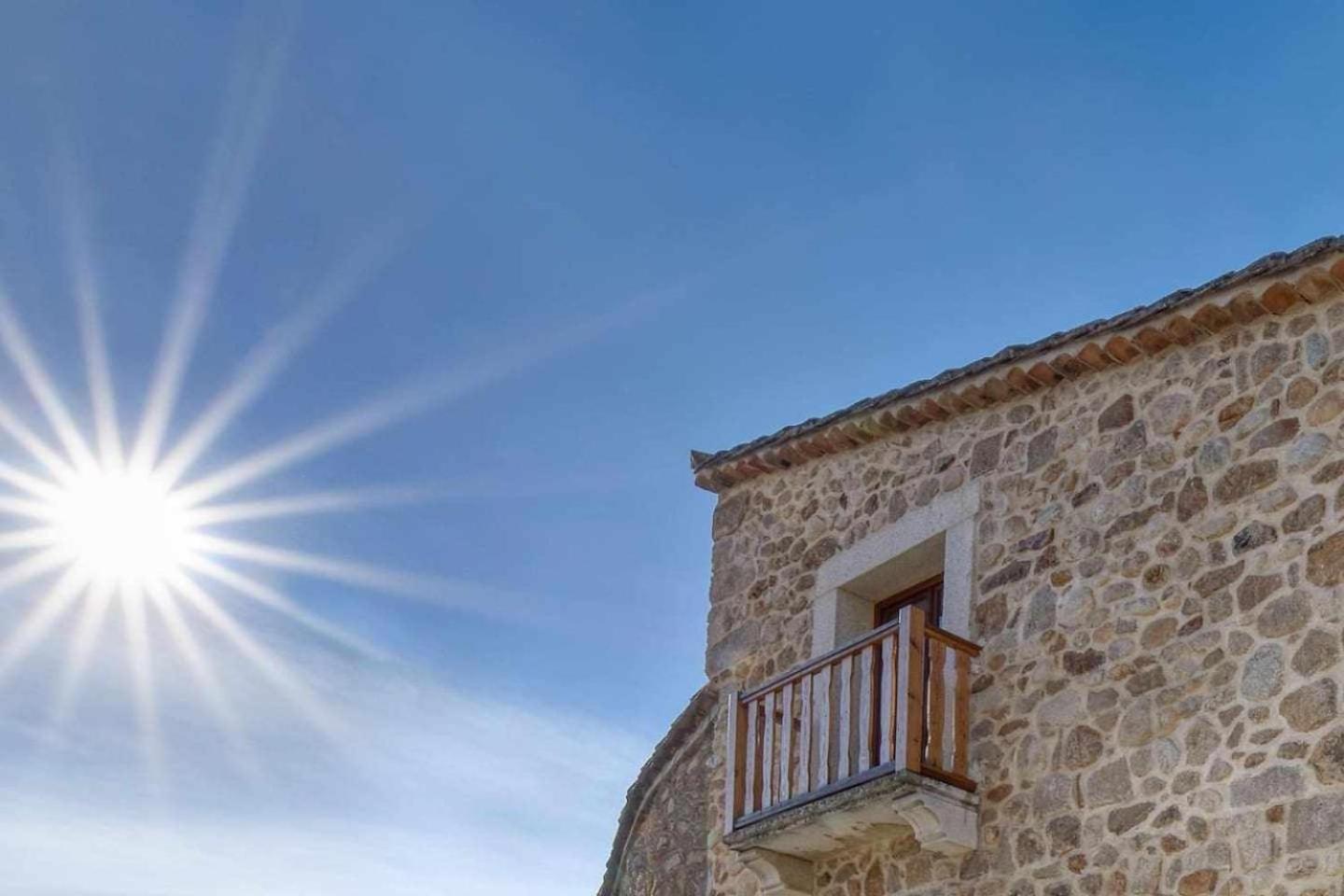 Affittacamere Casa Cuesta del Reloj Piedralaves Esterno foto