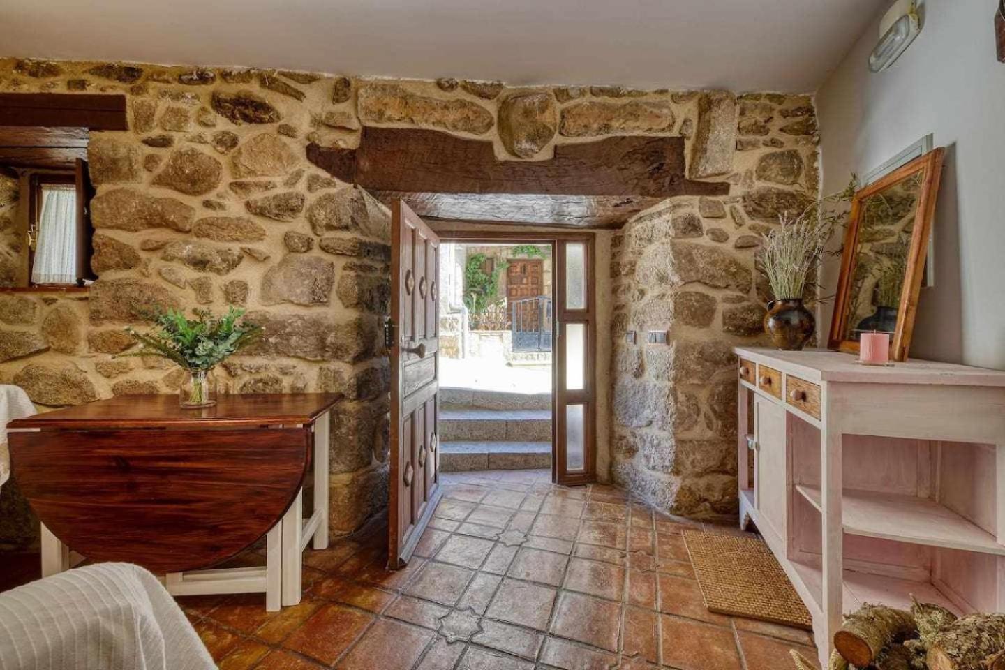 Affittacamere Casa Cuesta del Reloj Piedralaves Esterno foto