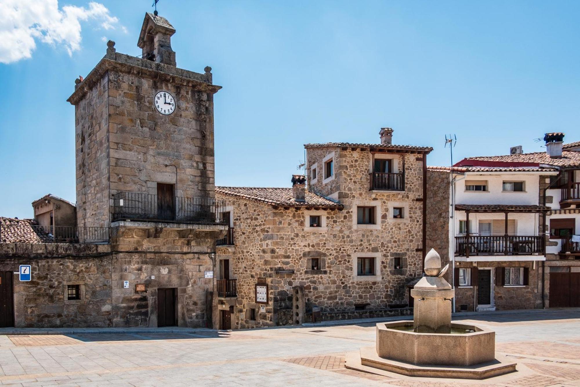 Affittacamere Casa Cuesta del Reloj Piedralaves Esterno foto