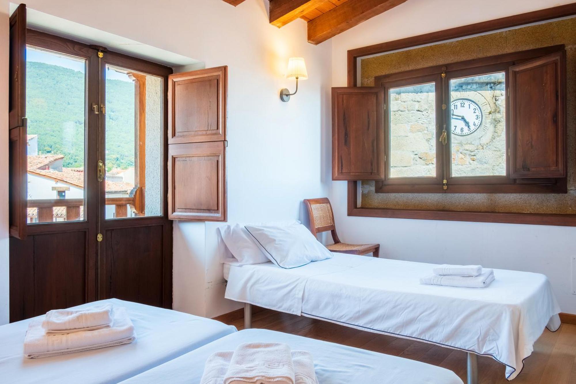 Affittacamere Casa Cuesta del Reloj Piedralaves Esterno foto